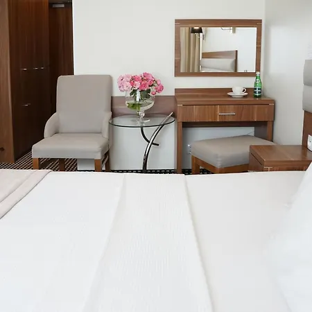 Rezort Koral Live 3*